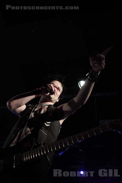 SUM 41 - 2011-02-04 - PARIS - La Maroquinerie - 